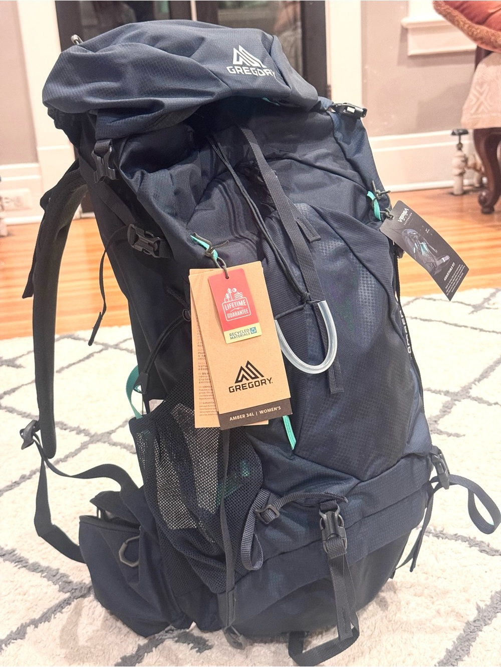 NWT Gregory Amber 34L Backpack Women Men Ajustable Hiking Camping Pack Navy